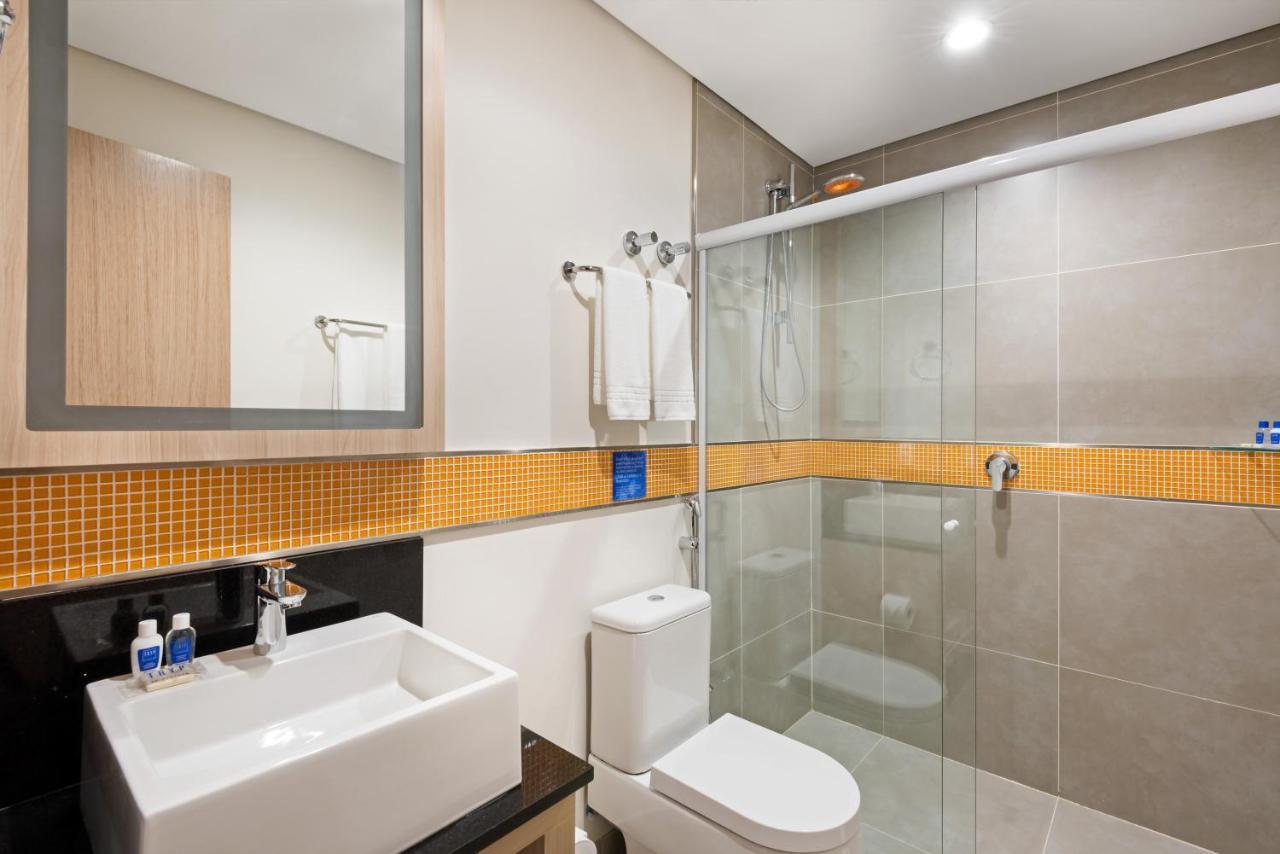 Tryp By Wyndham Sao Paulo Airport - Hotel De Transito Terminal 3 -Lado Ar - Area Restrita A Passageiros Ja Embarcados - Piso 1 Guarulhos Dış mekan fotoğraf